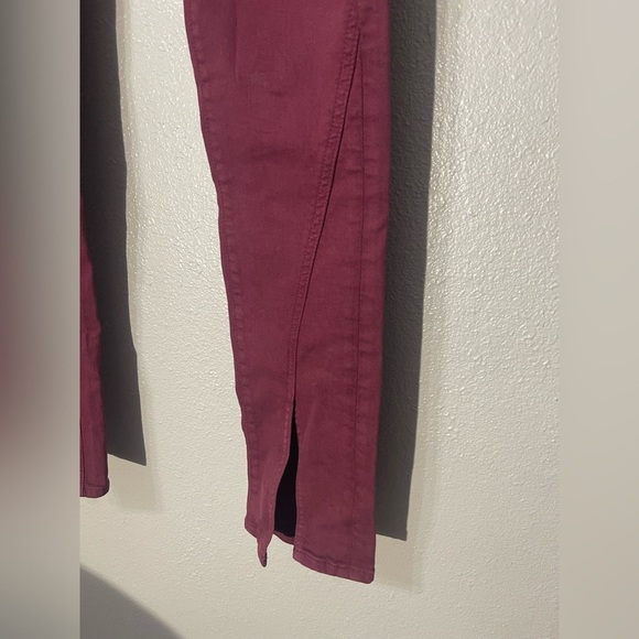 Mother Jeans Rascal Sliced Up Heel in Play Date Burgundy Wash - Size 27 - Picture 2 of 9